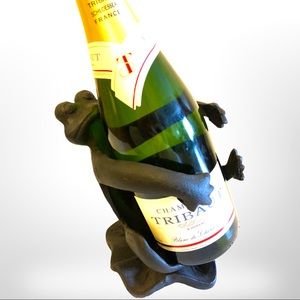 Cast iron frog wine caddy
